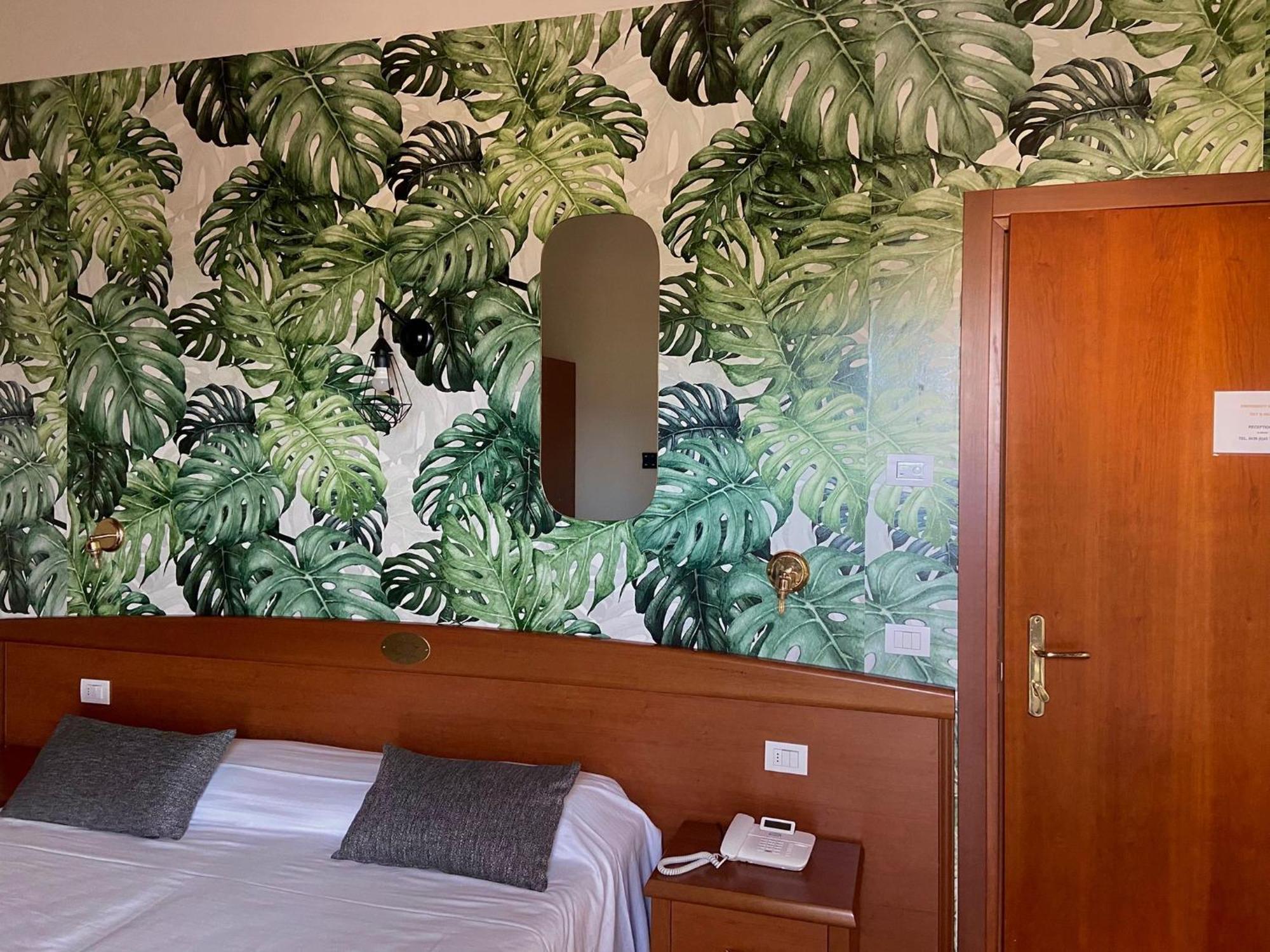 Hotel Al Sole Bardolino Eksteriør bilde