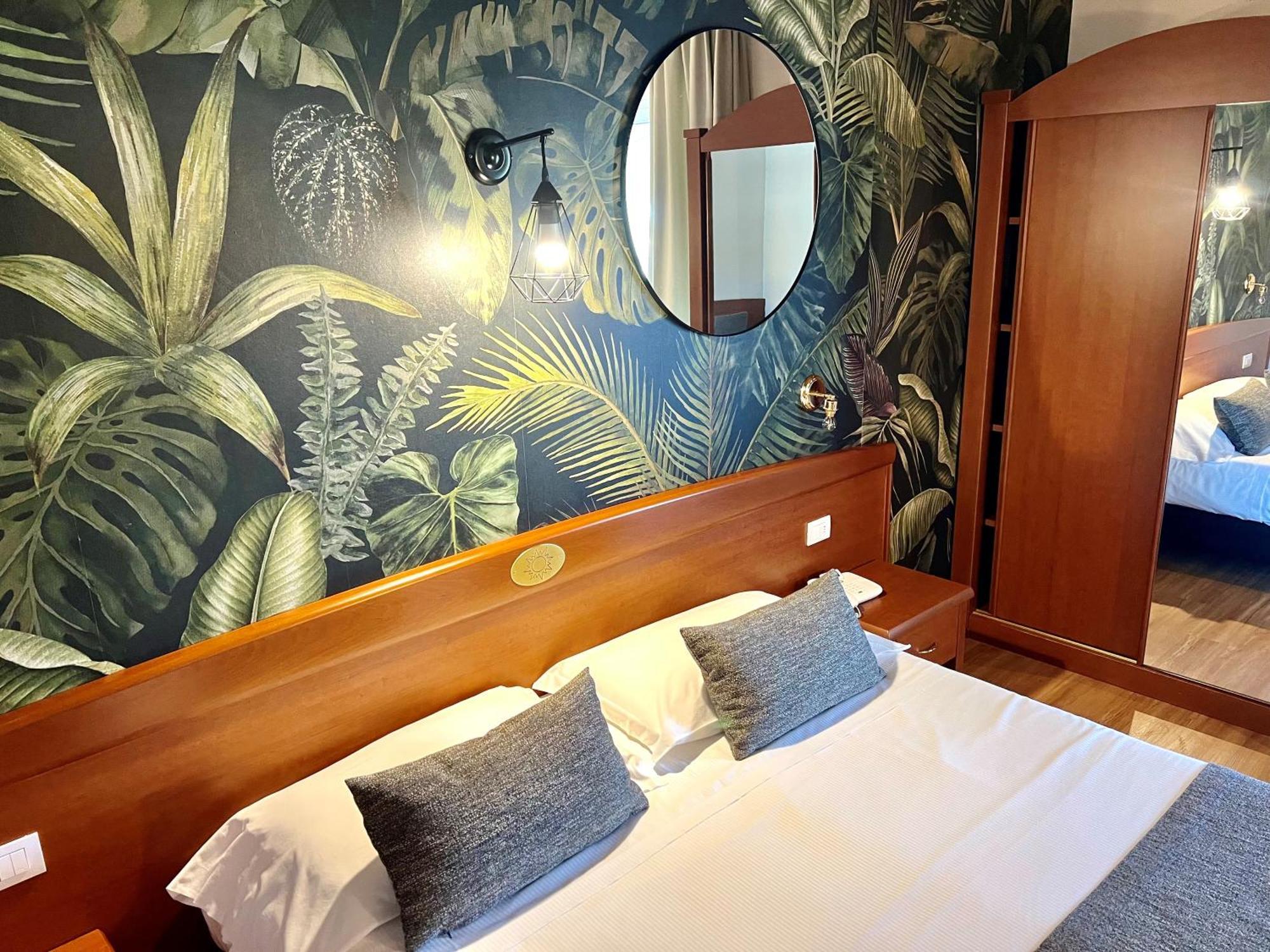 Hotel Al Sole Bardolino Eksteriør bilde
